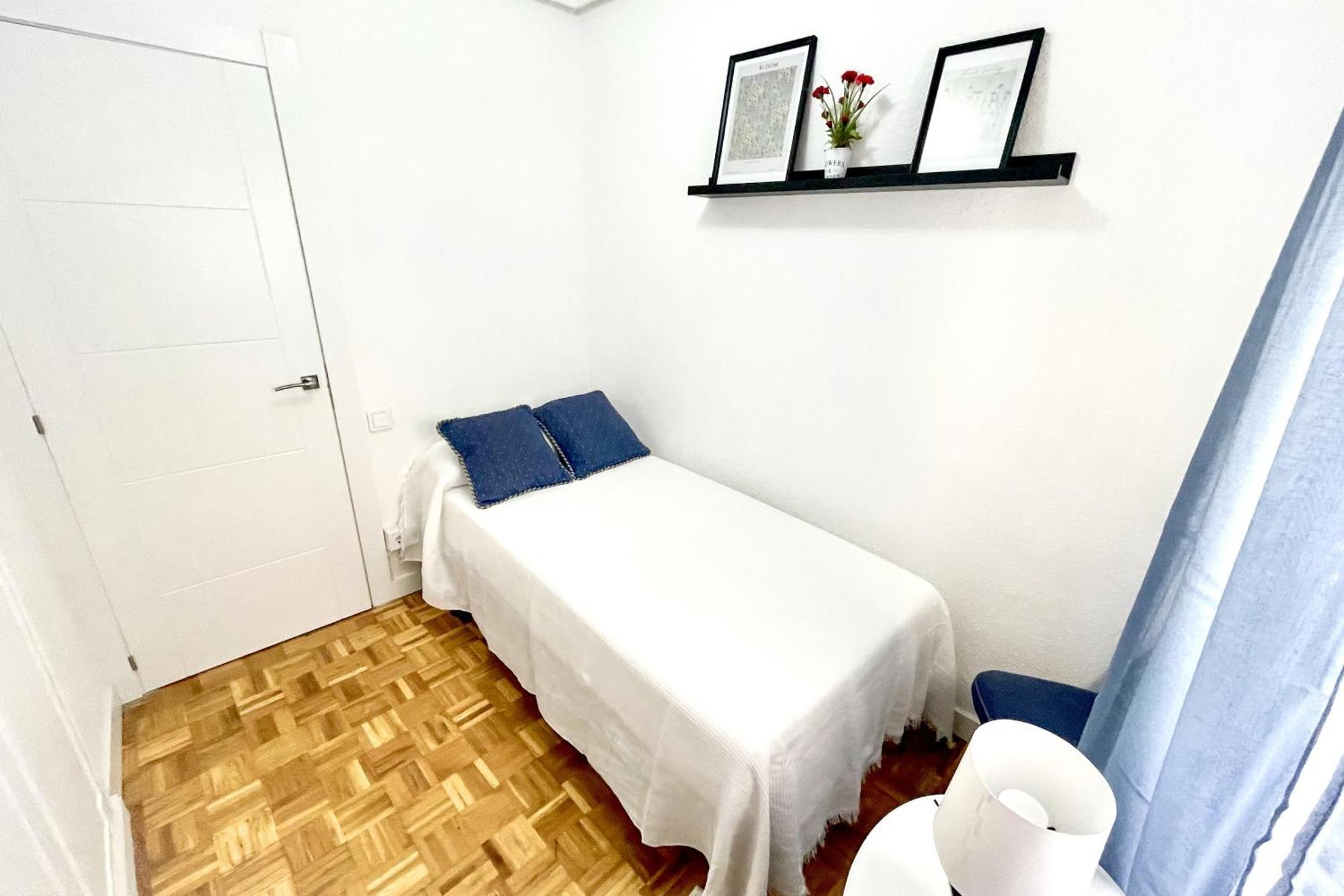 San Fernando Del Pilar Turistea Apartment Zaragoza Bagian luar foto