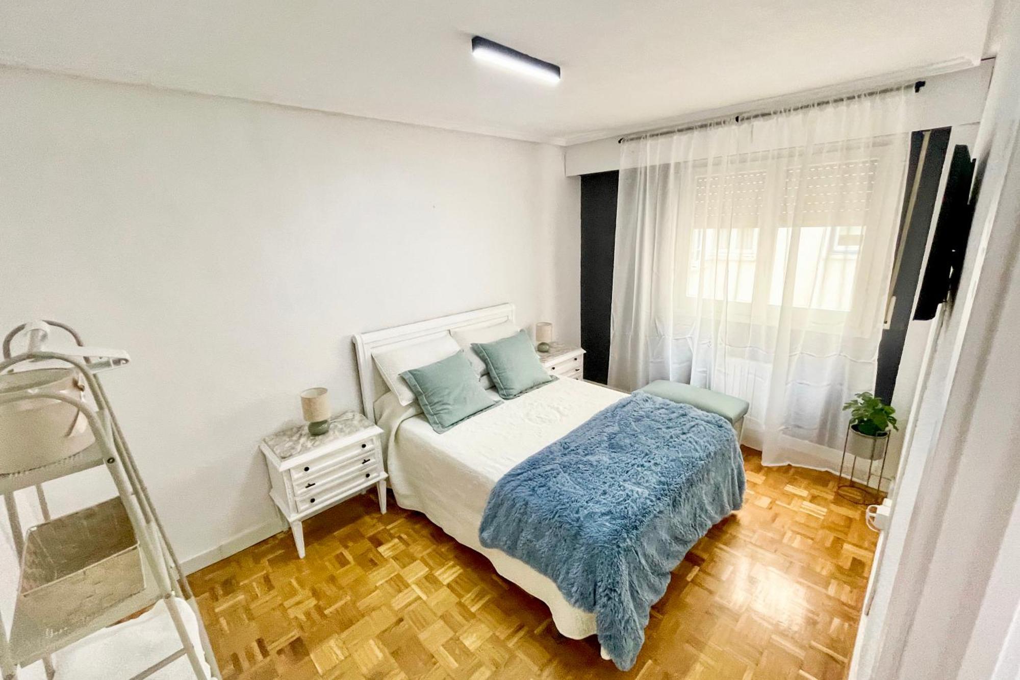 San Fernando Del Pilar Turistea Apartment Zaragoza Bagian luar foto