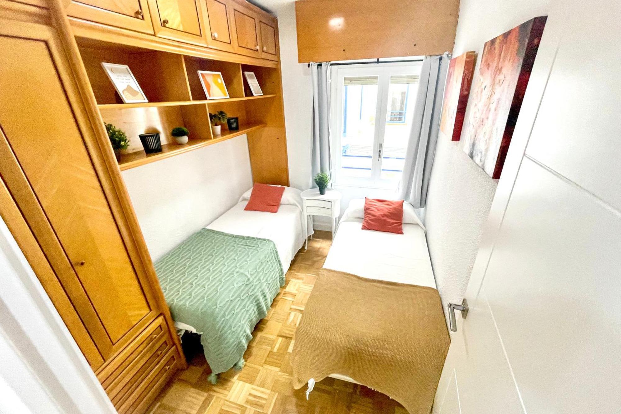 San Fernando Del Pilar Turistea Apartment Zaragoza Bagian luar foto